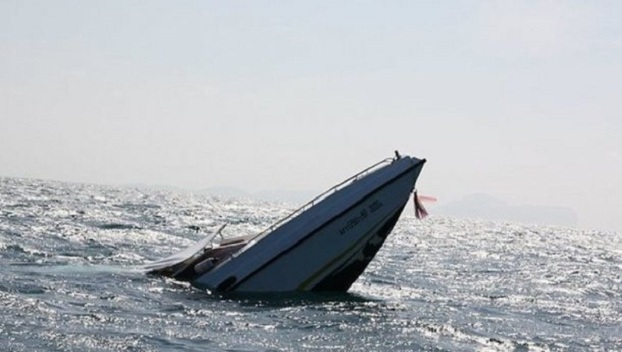 У крымского побережья затонул прогулочный катер