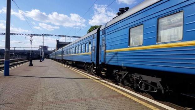 В результате неосторожности железнодорожников пострадали 26 пассажиров поезда Киев – Бердянск