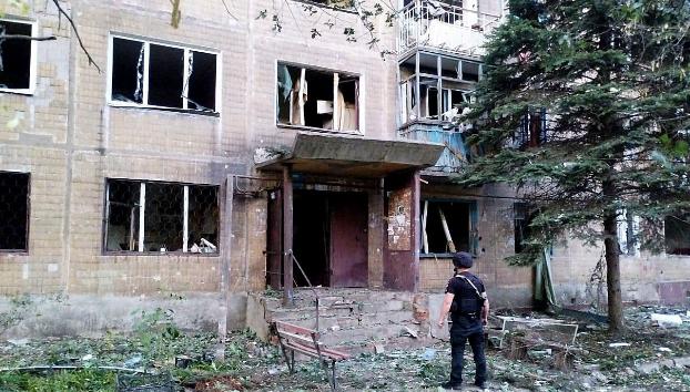 Ночью по Константиновке ударили бомбой, двое раненых. Фото