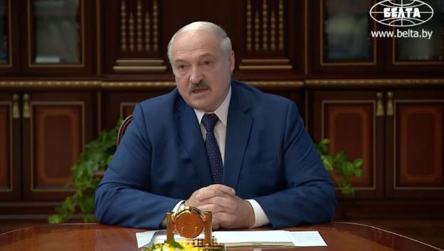 «Складывается очень опасная обстановка»: Лукашенко в срочном порядке приказал закрыть границу