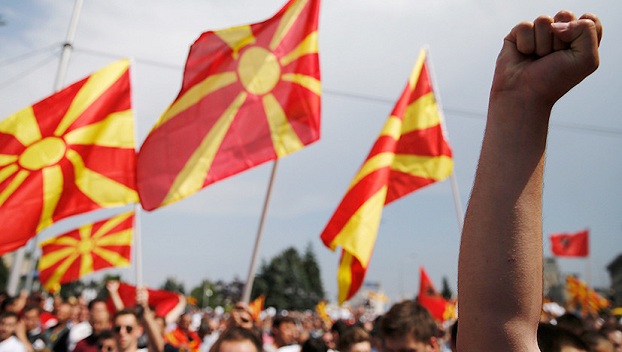 В Македонии проведут референдум о переименовании страны 