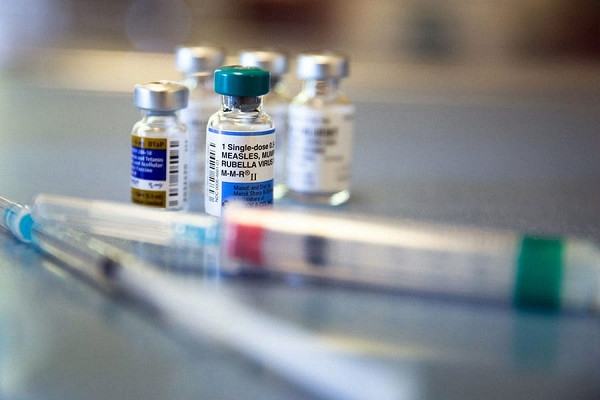 В Украине введена обязательная вакцинация от коронавируса