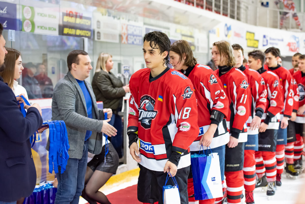 Завершился Junior Hockey Cup: самые яркие моменты пребывания хоккеистов на Донетчине