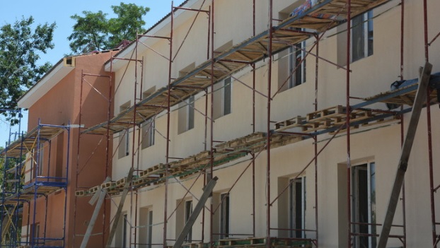 В Мариуполе строят социальное жилье