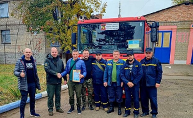 Костянтинівська громада отримала новий пожежний автомобіль від благодійників