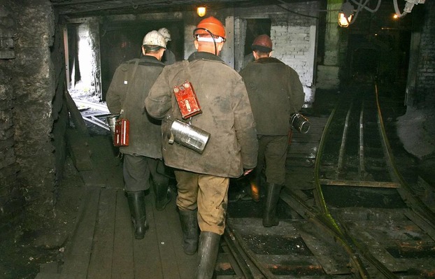 Из-за обвала породы на шахте в Покровске погиб горняк