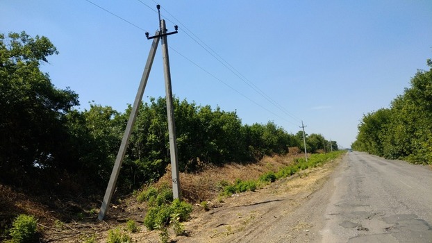 Надежное энергоснабжение прифронтовых сел: ДТЭК «Донецкие электросети» завершил капитальный ремонт воздушной линии