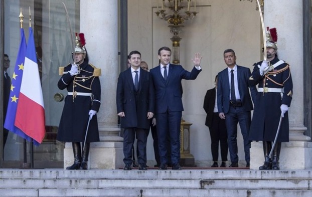 В Париже завершилась двусторонняя встреча Зеленского и Макрона