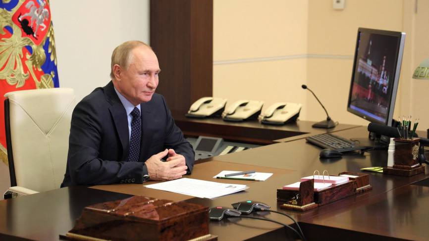 Путин заявил Шольцу и Макрону в телефонном разговоре, что признает «ЛДНР»
