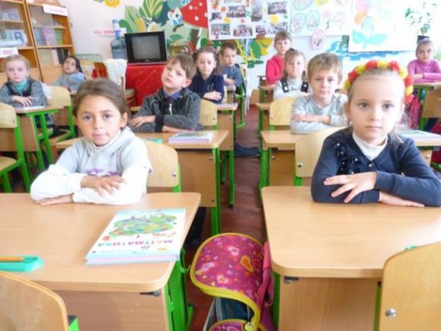 Сегодня школьники Мирнограда вышли на учебу после почти трехнедельного карантина
