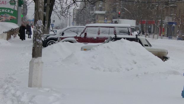 Непогода в Дружковке заставляет автомобилистов отказаться от поездок личным транспортом