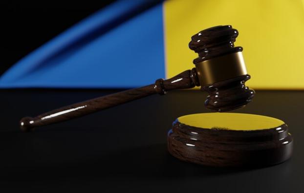 Суд Костянтинівки засудив військовослужбовця, який врізався в авто в стані сп'яніння