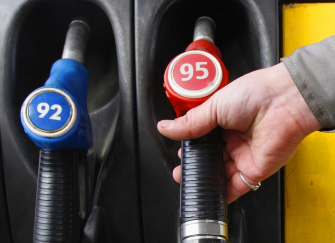 В Украине дорожает топливо: новые цены на заправках