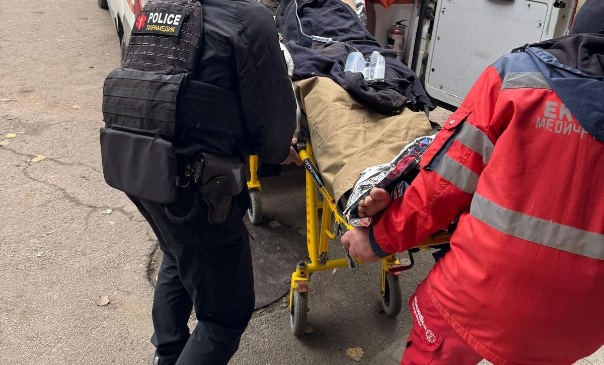 Удар FPV-дрона в Константиновке: Тяжело раненого отвезли в Днепр