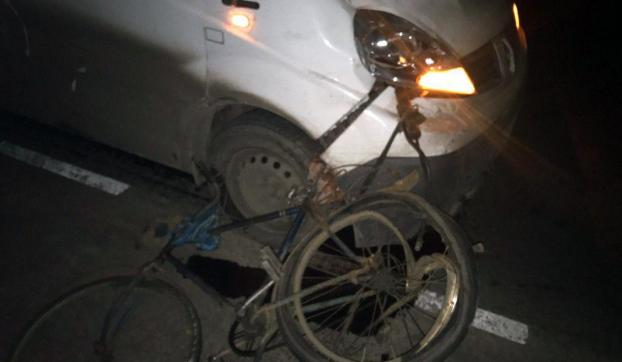 На Донетчине под колесами авто погиб велосипедист
