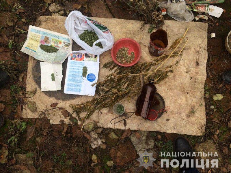 Наркоторговцев в Мариуполе, Старогнатовке и Славянске задержала полиция Донбасса