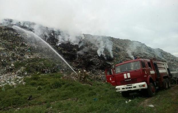 В Полтаве произошел крупный пожар на городской свалке