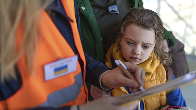 Донецька облдержадміністрація оголошує евакуацію дітей із семи населених пунктів