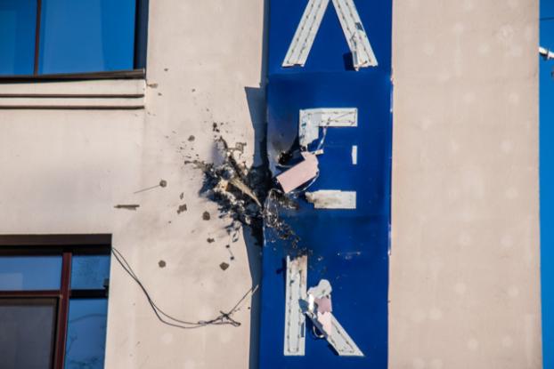 Ночью офис украинского телеканала обстреляли из гранатомета