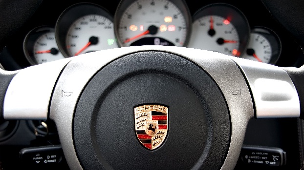 Porsche откажется от дизельных двигателей в пользу электрокаров