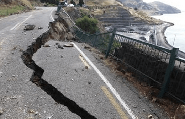 Землетрясение в Индонезии: более 500 туристов заблокированы в горах