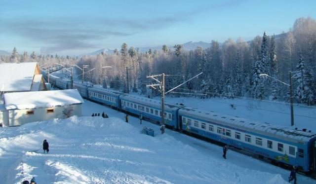 Еще три поезда на Новый год и Рождество добавила «Укрзализныця» 