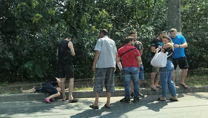 В Славянске сбили ребенка: Рядом находилась нетрезвая мать