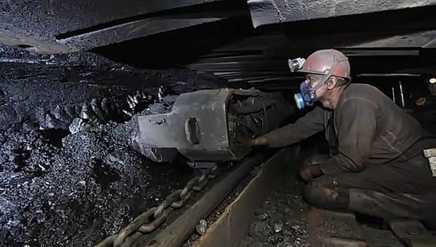 В шахте «Горской» шахтеры отказались выходить на поверхность 