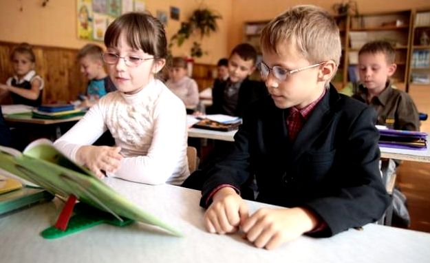 В Краматорске хотят открыть дополнительные группы для дошкольников с нарушениями зрения
