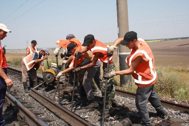 Донецкая железная дорога назвала наиболее опасные участки. Константиновка среди них