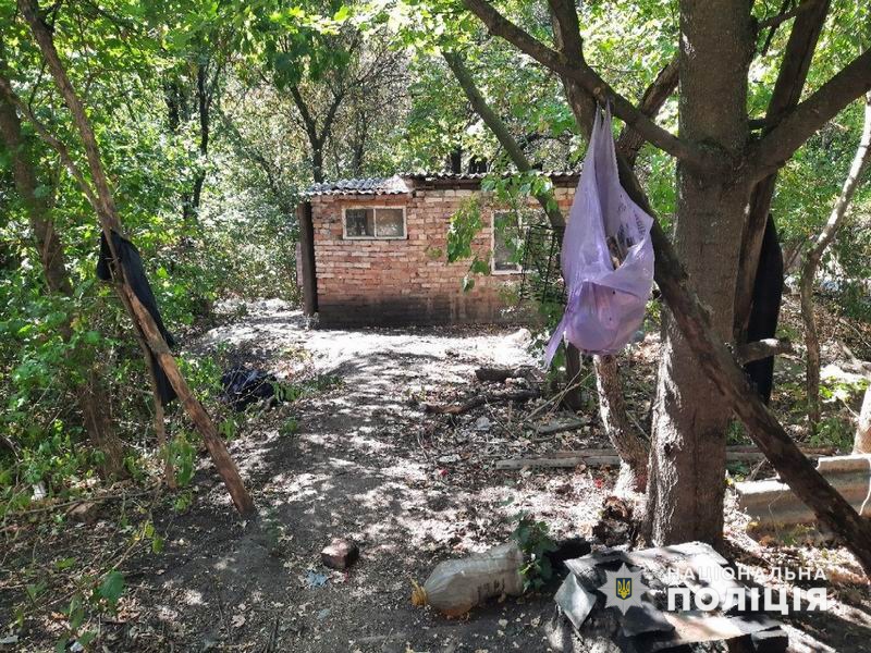В лесу без воды и электричества: Под Святогорском в ужасных условиях жил мальчик