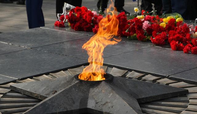 День визволення від фашистських загарбників Україна святкує сьогодні 