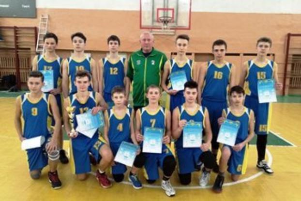 В чемпионате области по баскетболу среди 15-летних победили краматорчане