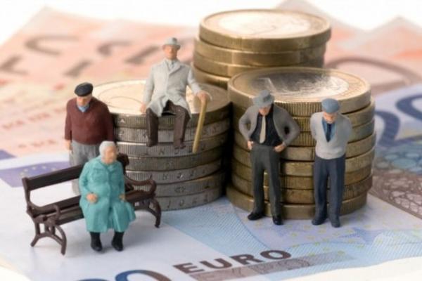 По новым правилам: кто в Украине получит высокие пенсии