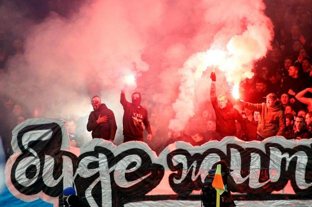 «Динамо» накажут за бесчинства фанатов  на матче Лиги Европы против «Олимпиакоса»
