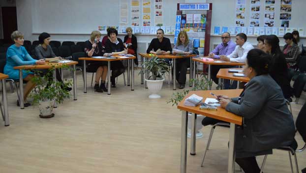Учителей Красноармейска знакомили с инновационными технологиями в учебном процессе