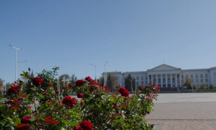 Как живет прифронтовой Краматорск, в который переехали жители других городов области