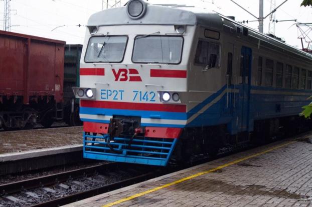 Появился график движения поезда из Мариуполя в «серую» зону 