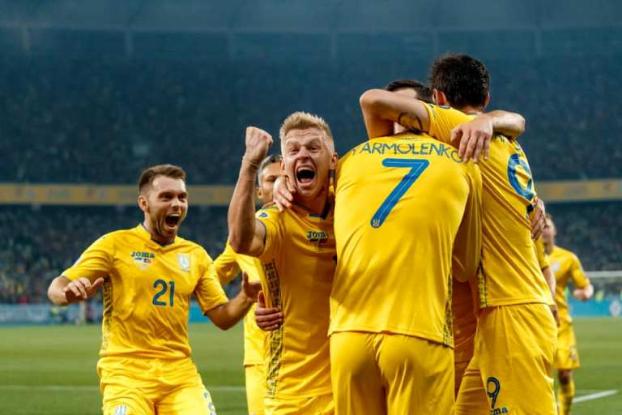 Сборная Украины по футболу  начала  подготовку к матчам с Эстонией и Сербией