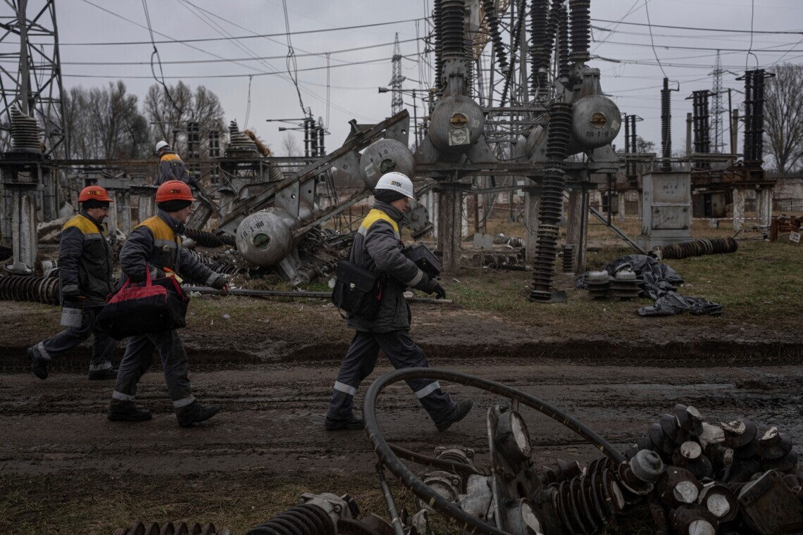 В Украине вечером снова могут ввести экстренные отключения