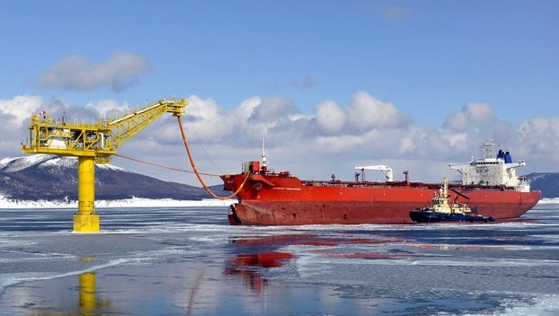 Цены на нефть сдерживают запасы Северного моря 