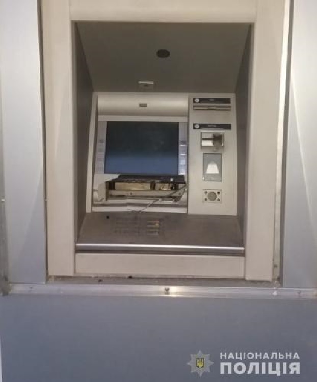 В Харькове ночью неизвестные подорвали банкомат