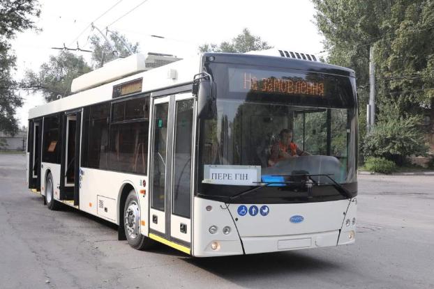 Запорожье начало получать троллейбусы с автономным ходом 