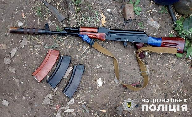 Полицейские разоружили гражданского жителя Донецкой области
