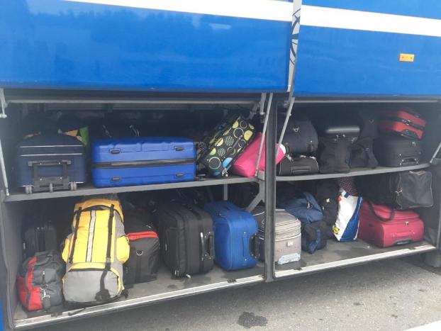 Водитель автобуса пытался незаконно ввезти в Украину партию носков из Польши