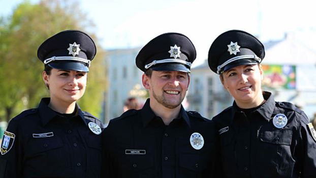 Полицейские Бахмута изучают деловой украинский 