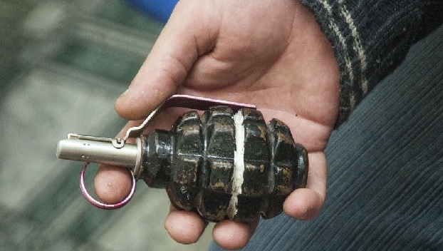 В Донецкой области граната взорвалась у мужчины в руках 