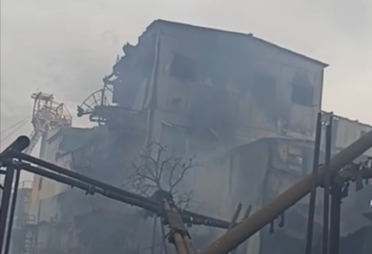 РФ атаковала фабрику по обогащению угля в Донецкой области