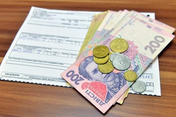 Житель Покровска задолжал за коммуналку 48 тысяч гривень