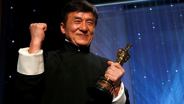 Джеки Чану наконец-то дали «Оскар»